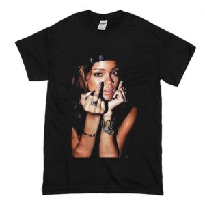 Rihanna Sticking Up Her Middle Finger T Shirt (BSM)