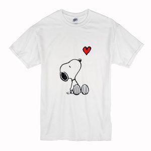 Heart sitting snoopy T Shirt (BSM)